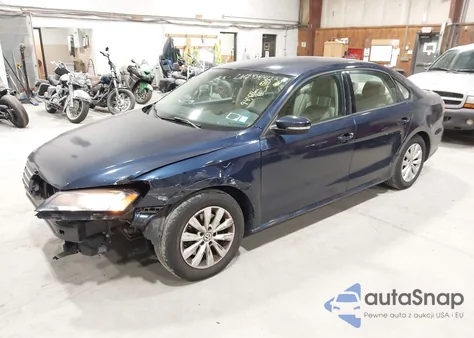 2014 Volkswagen Passat 2.5L Wolfsburg Edition из США, поврежденный, VIN 1VWAP7A32EC019119